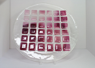 © KLArt.co.uk Pink Checkers Glass Plate